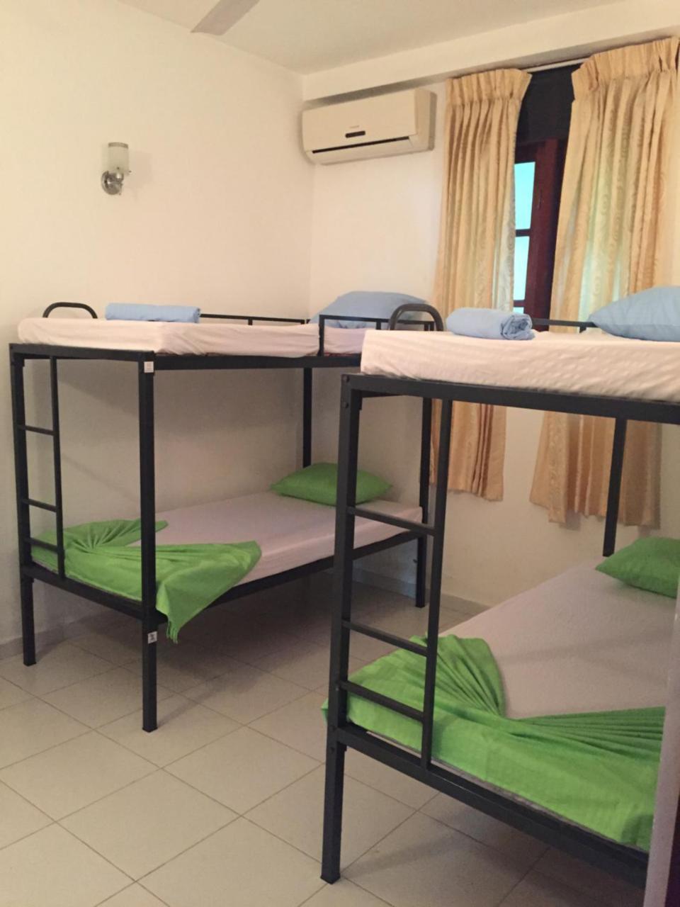 אונה ואטונה Damith Guest House מראה חיצוני תמונה